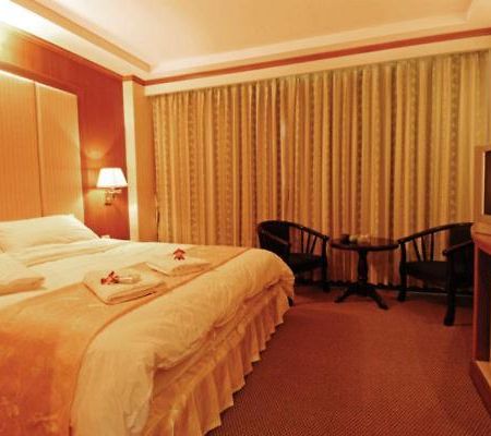 Western Grand Hotel Ratchaburi Eksteriør bilde