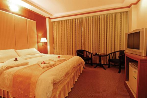 Western Grand Hotel Ratchaburi Eksteriør bilde